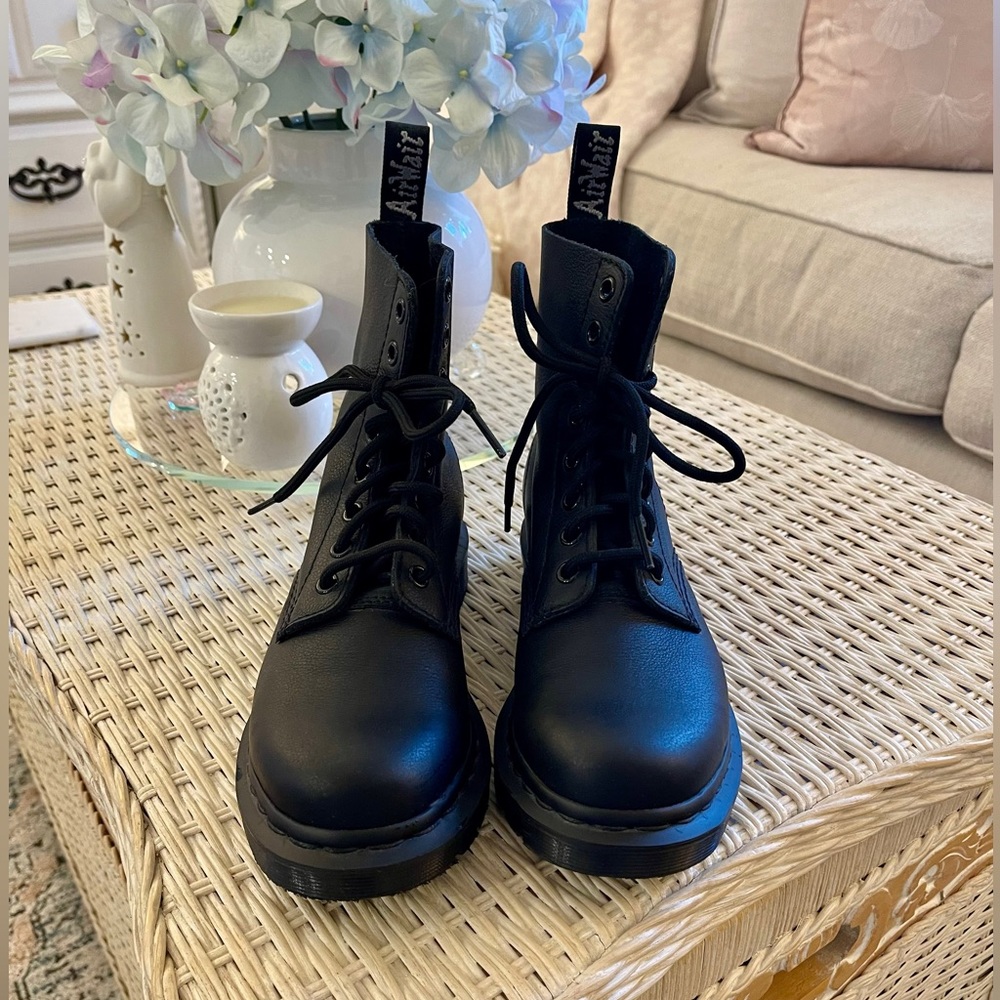 Dr. Martens 1460 W Pascal Mono